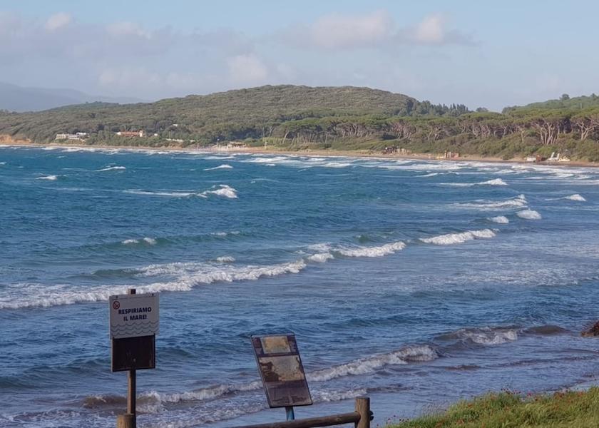 Tuscany Campiglia Marittima Beach