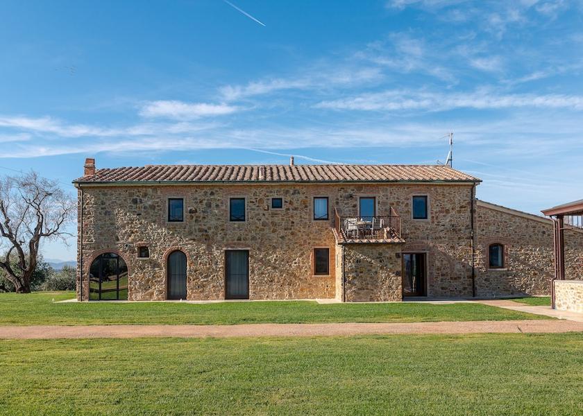 Tuscany Campiglia Marittima Facade
