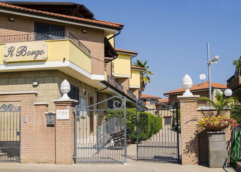 Abruzzo Tortoreto Exterior Detail