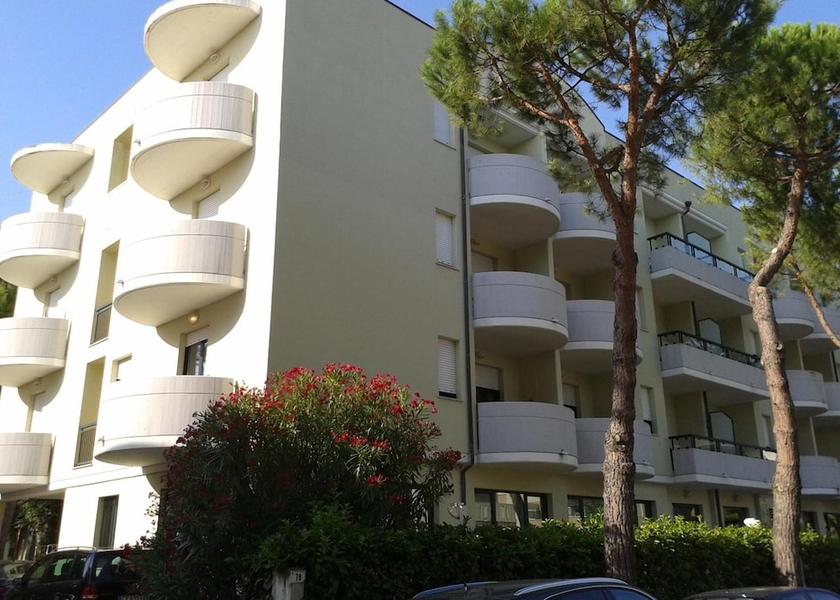 Abruzzo Tortoreto Exterior Detail