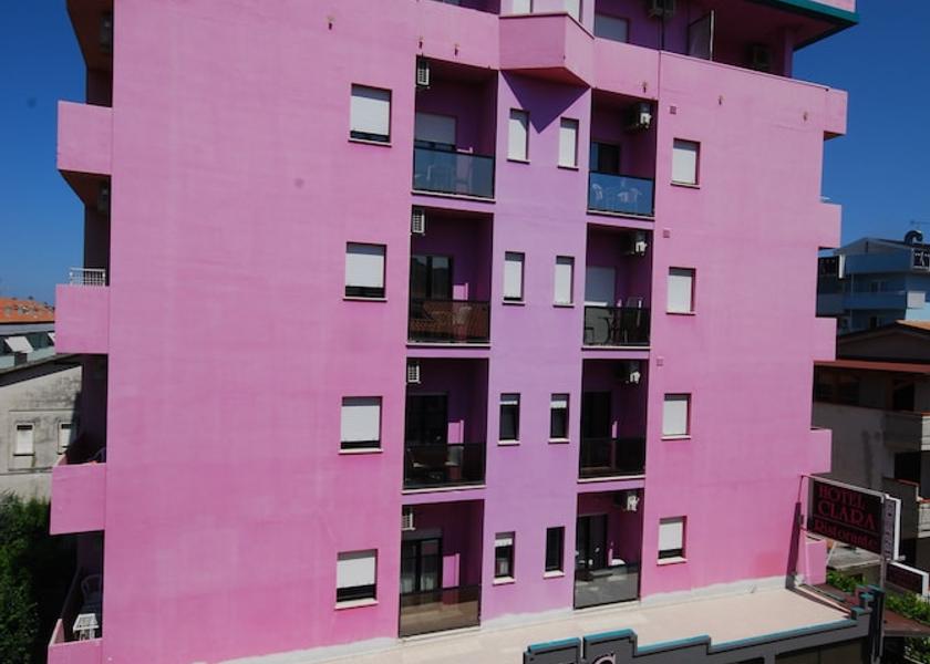 Abruzzo Tortoreto Exterior Detail