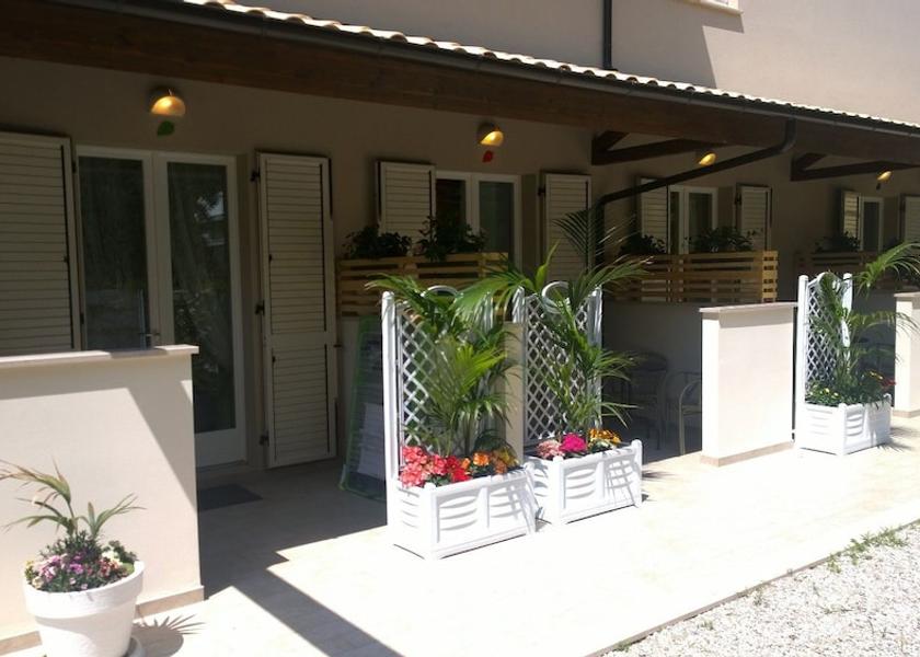 Abruzzo Tortoreto Exterior Detail