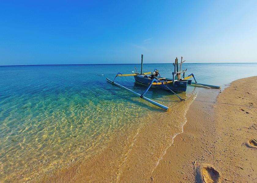West Nusa Tenggara Gili Meno Beach/ocean view