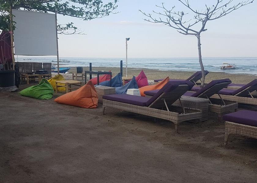 West Nusa Tenggara Gili Meno Sundeck