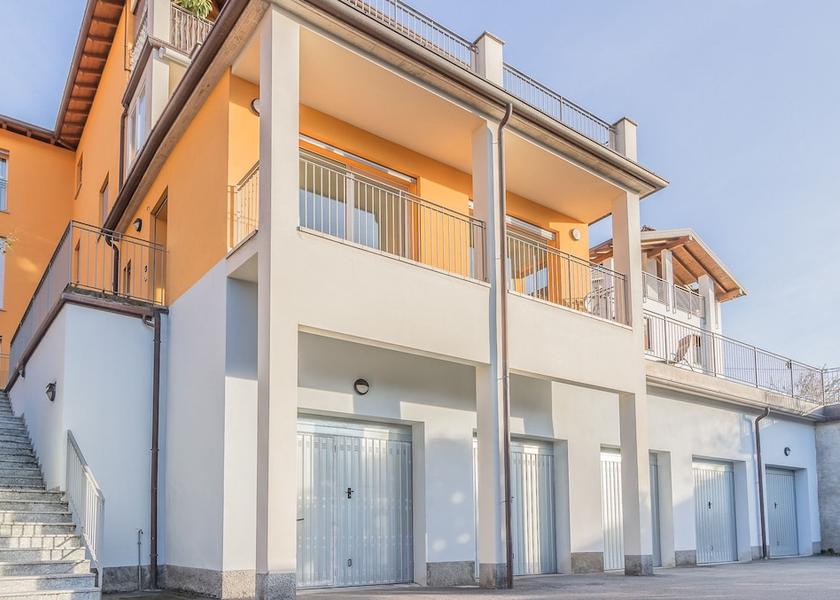 Lombardy Lierna Exterior Detail