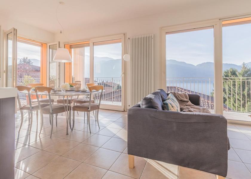 Lombardy Lierna Room