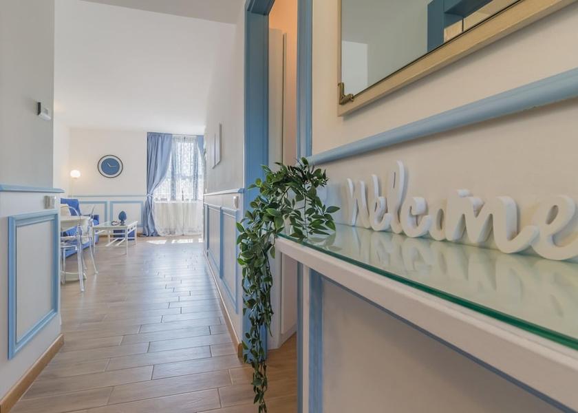 Lombardy Lierna Room