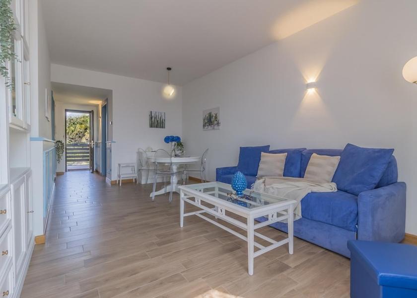 Lombardy Lierna Room