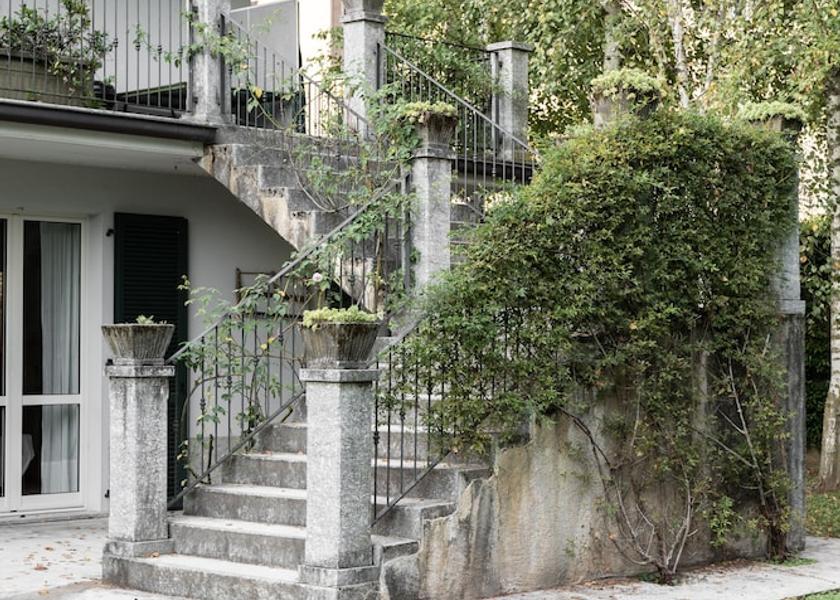 Lombardy Lierna Exterior Detail