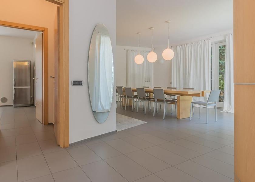 Lombardy Lierna Room