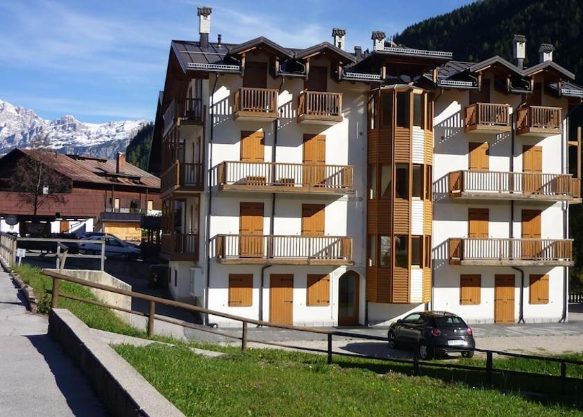 Veneto Falcade Exterior Detail