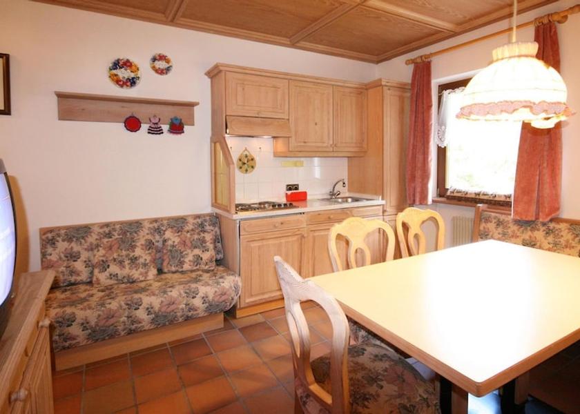 Veneto Falcade In-Room Dining