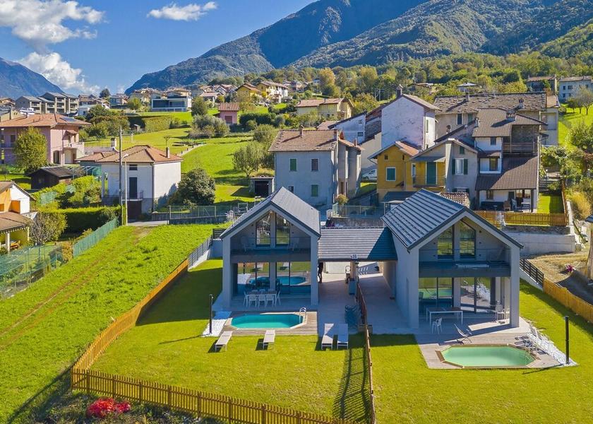 Lombardy Colico Exterior Detail