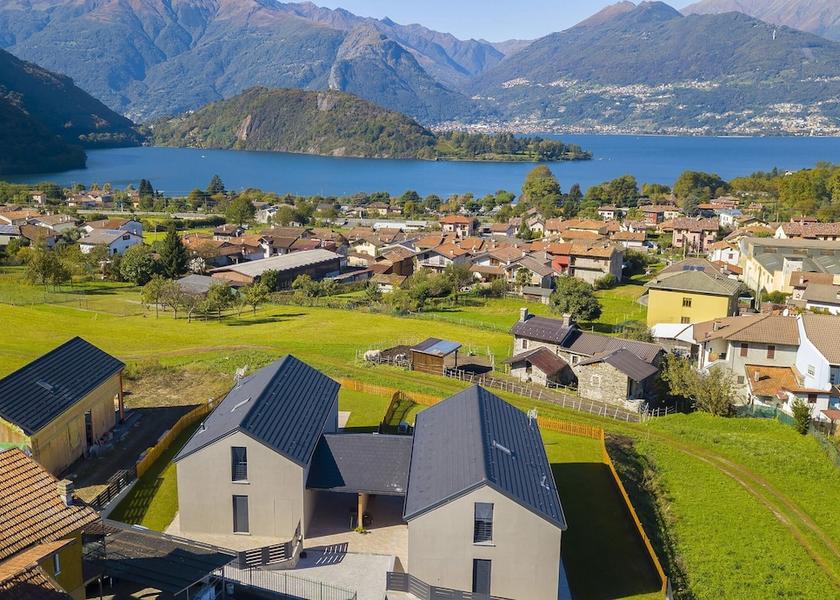 Lombardy Colico Exterior Detail