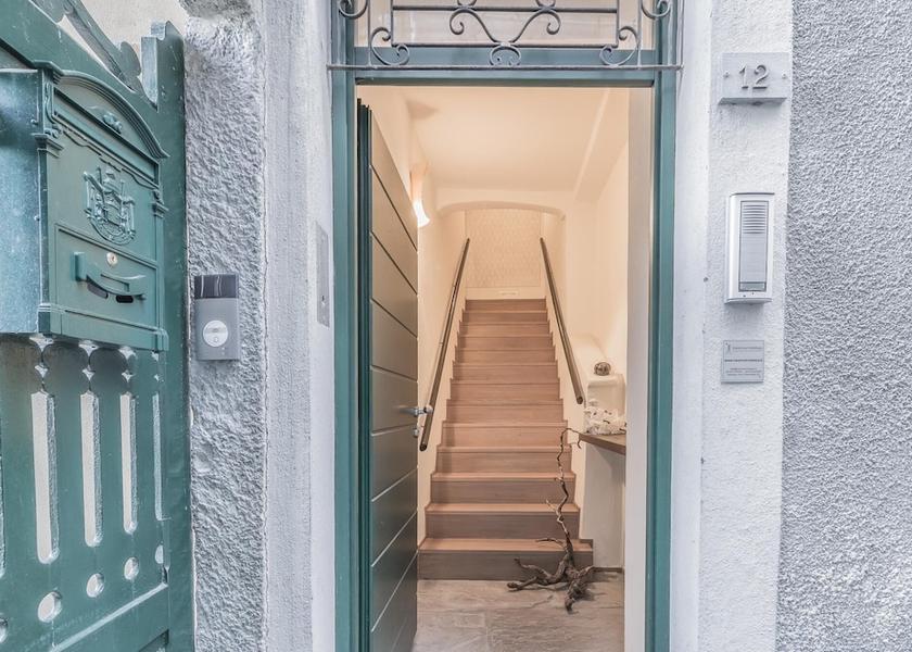 Lombardy Varenna Room