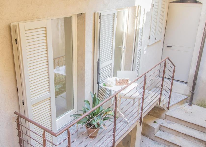 Lombardy Varenna Room