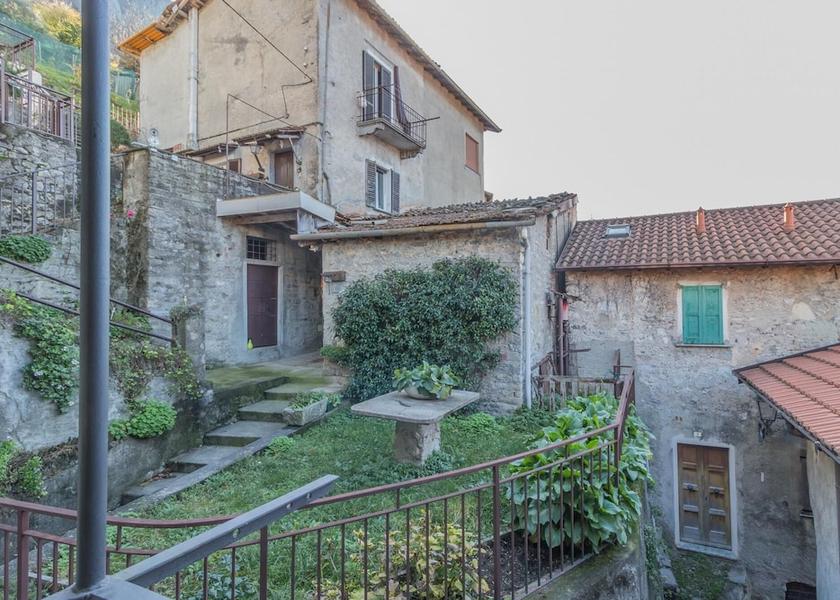 Lombardy Varenna Room