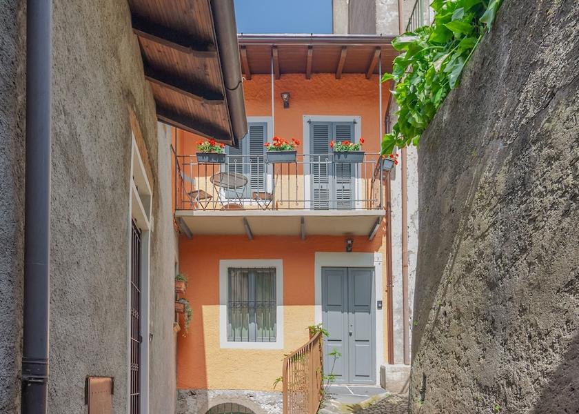 Lombardy Varenna Room