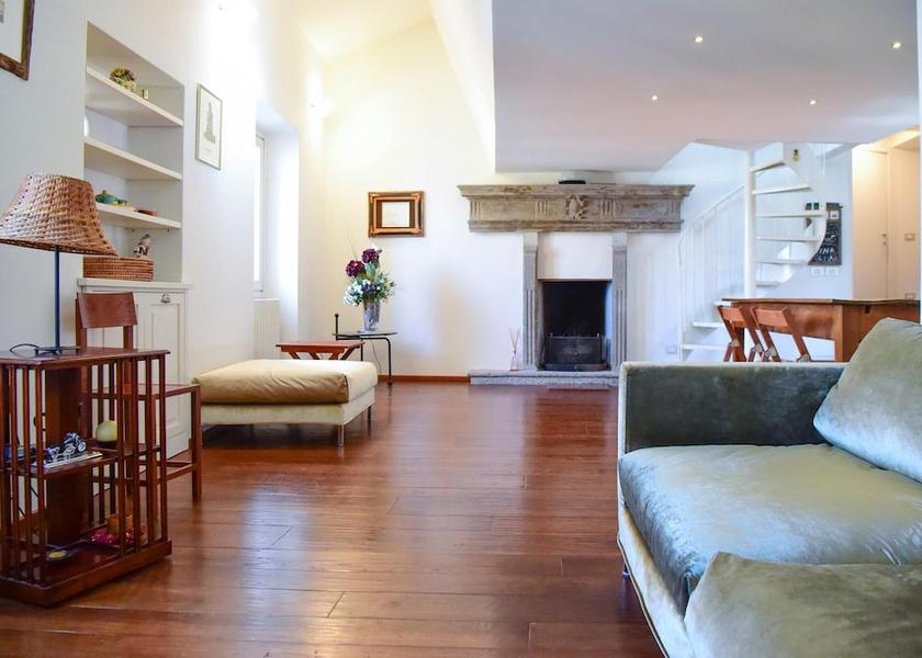 Lombardy Varenna Interior Entrance