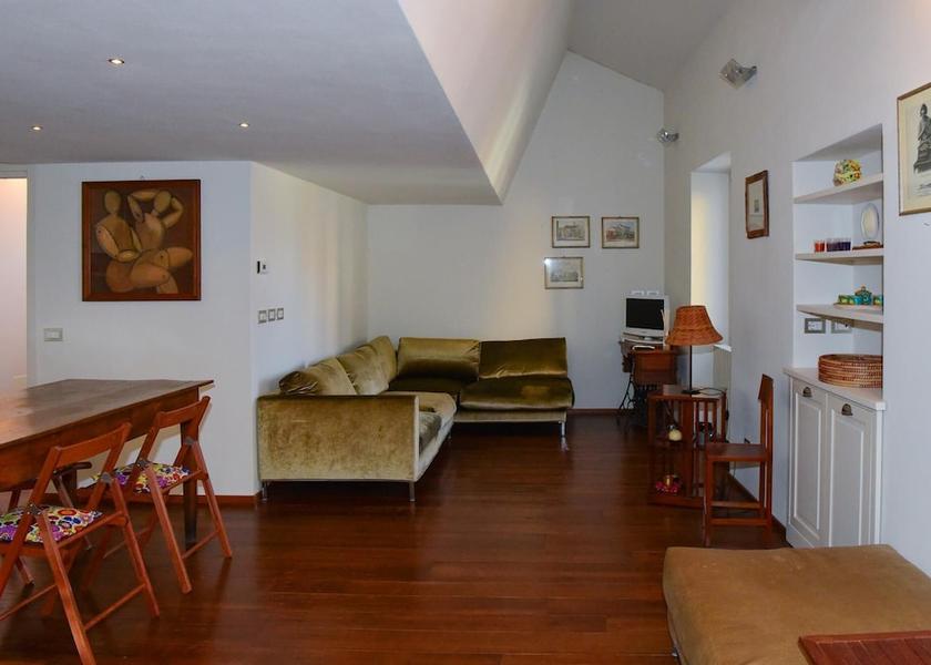 Lombardy Varenna Interior Entrance