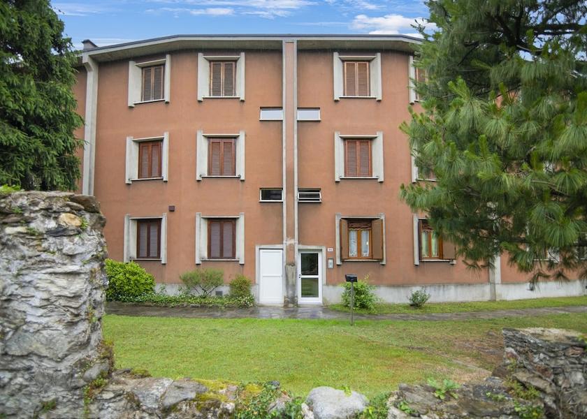 Lombardy Laveno Mombello Exterior Detail