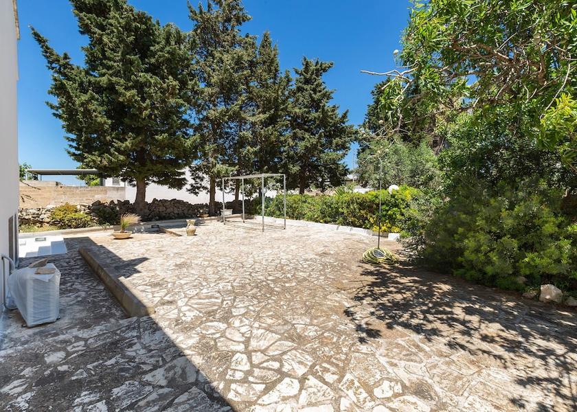 Puglia Racale Exterior Detail