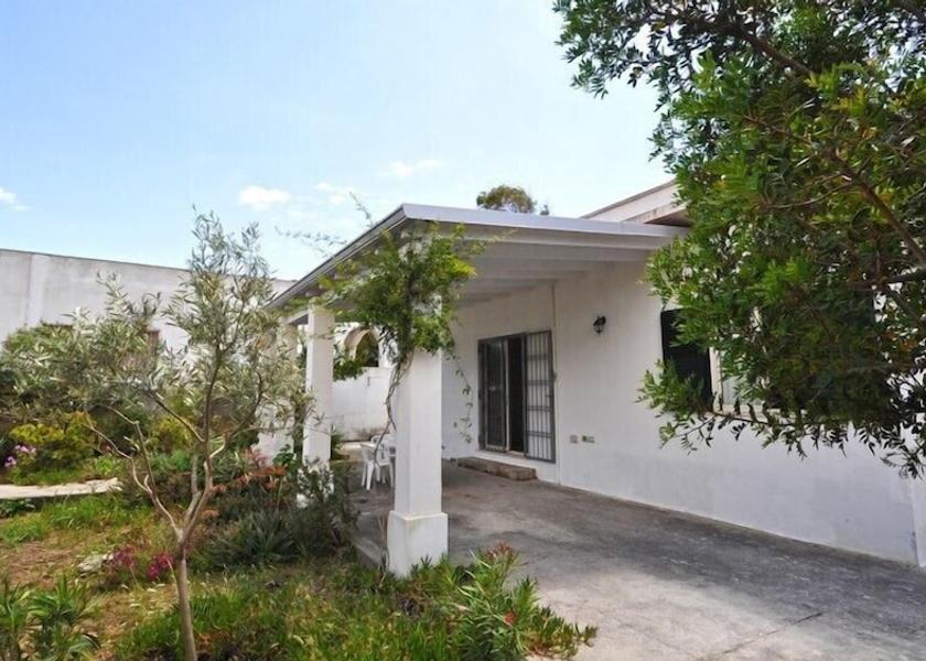 Puglia Racale Exterior Detail