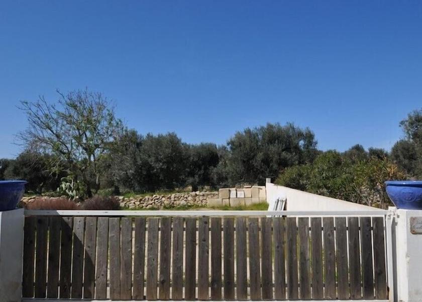Puglia Racale Entrance