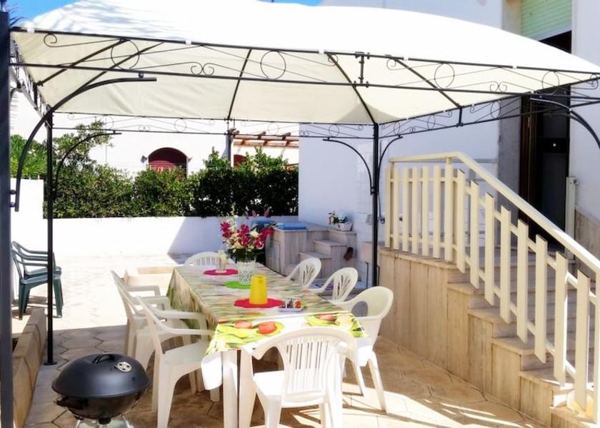 Puglia Racale Exterior Detail