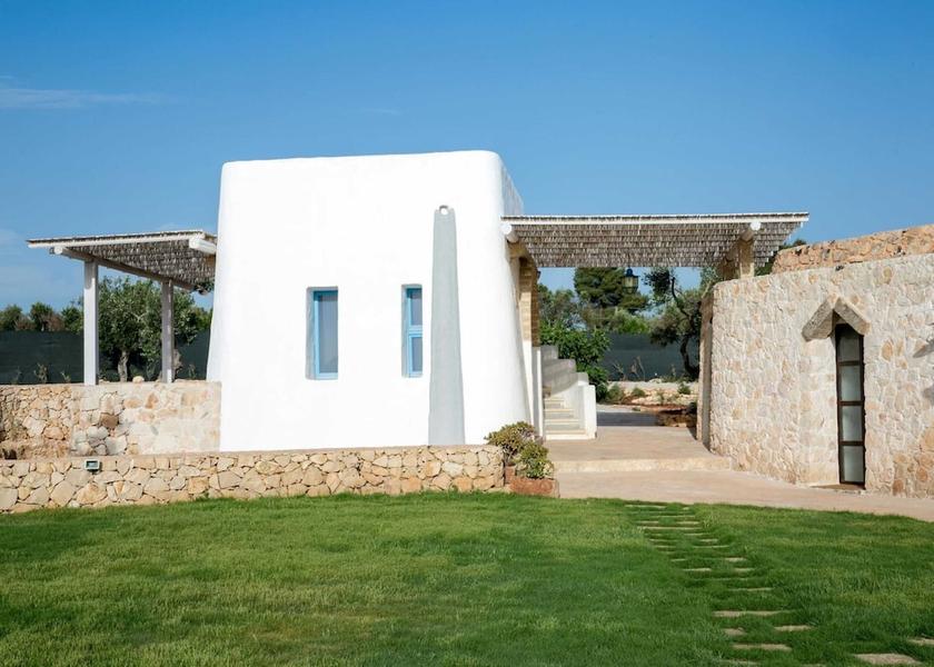 Puglia Racale Garden