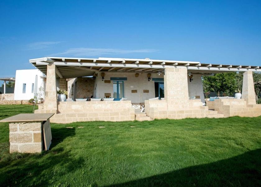 Puglia Racale Exterior Detail