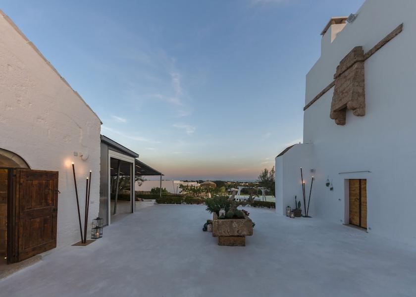 Puglia Racale Entrance