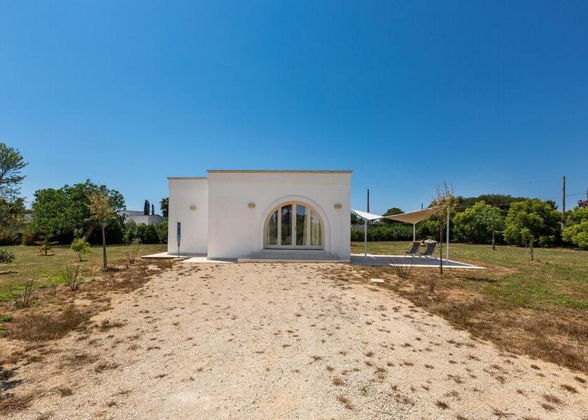 Puglia Alezio Exterior Detail