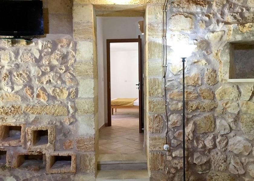 Puglia Morciano di Leuca Interior Entrance