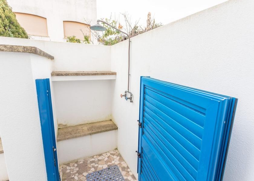 Puglia Morciano di Leuca Exterior Detail