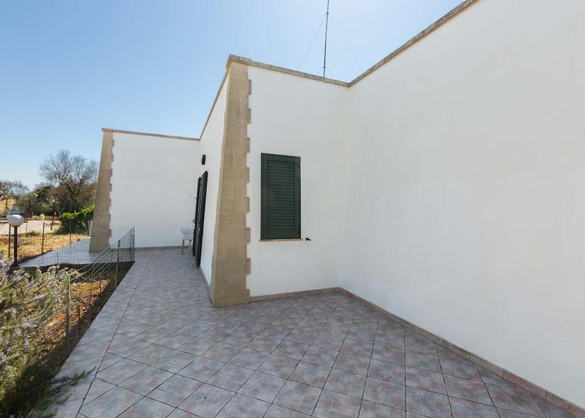 Puglia Morciano di Leuca Exterior Detail