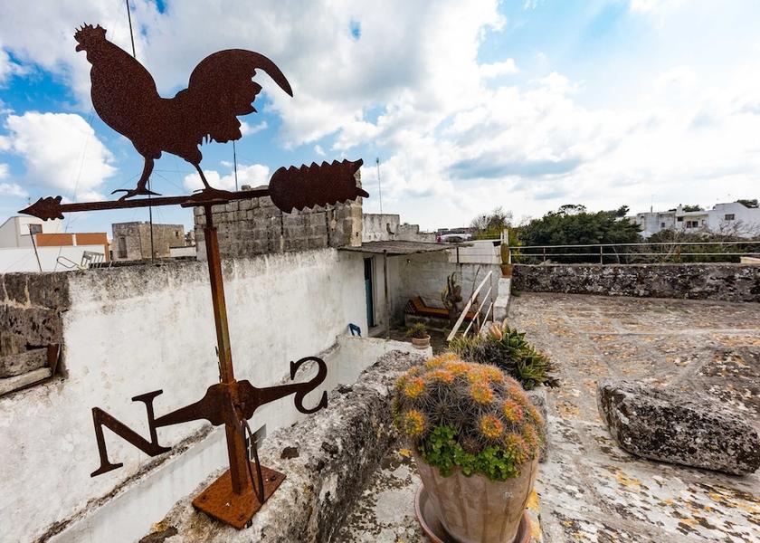 Puglia Ortelle Exterior Detail