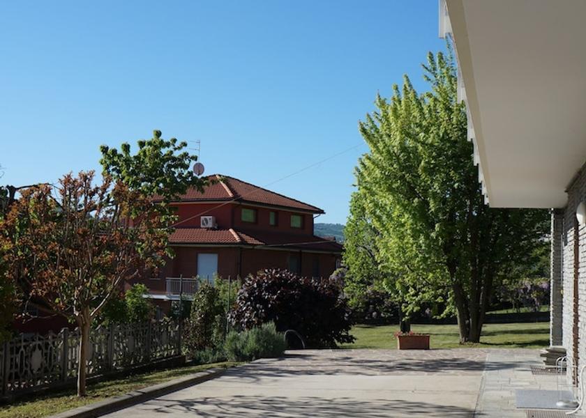 Piedmont Alba Exterior Detail