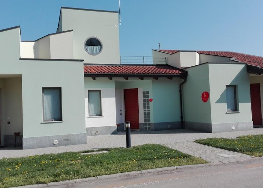 Piedmont Alba Exterior Detail