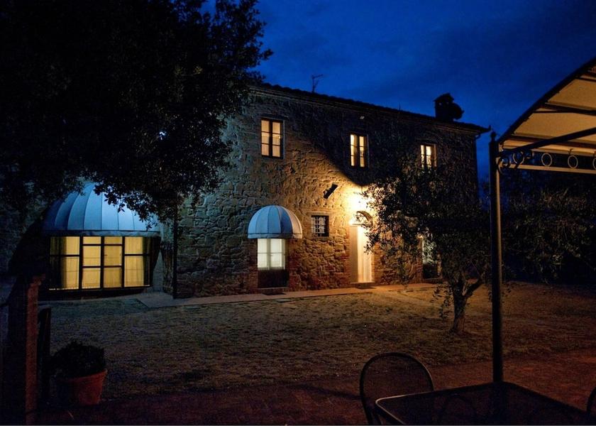 Tuscany Sinalunga Exterior Detail