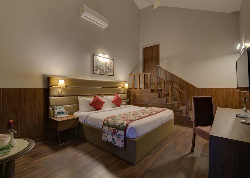 Himachal Pradesh Chail Room