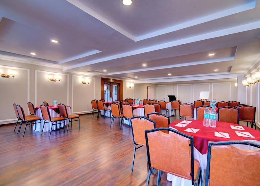 Himachal Pradesh Chail Breakfast Area