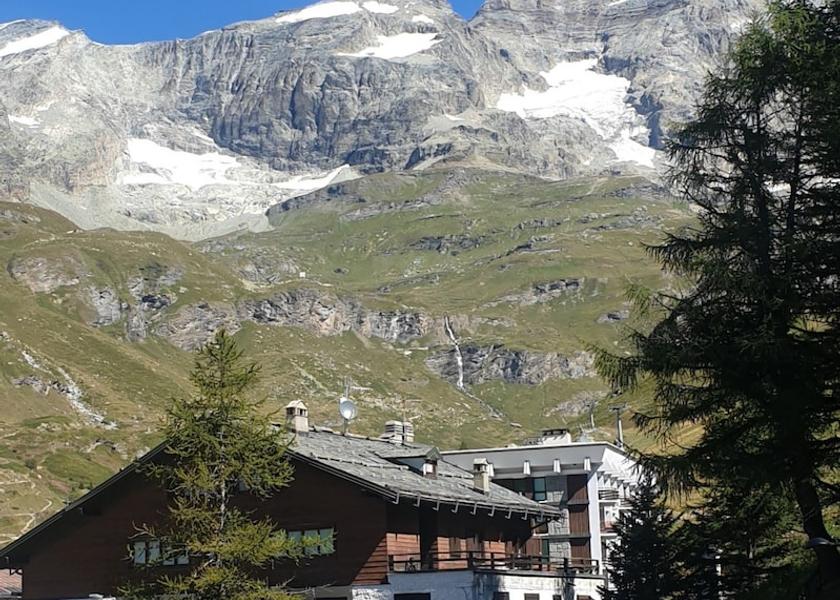 Valle d'Aosta Valtournenche Exterior Detail