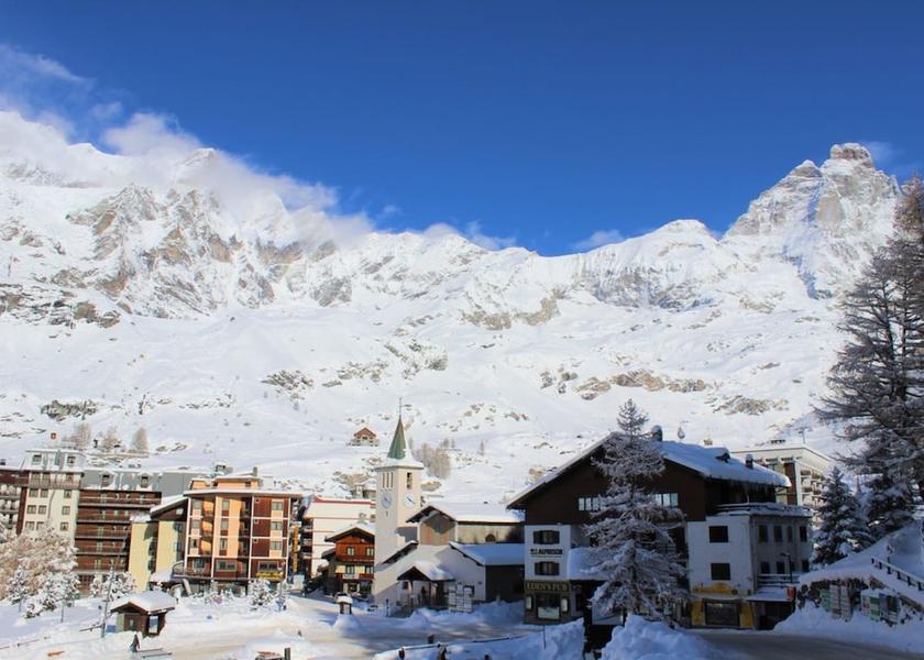 Valle d'Aosta Valtournenche Exterior Detail