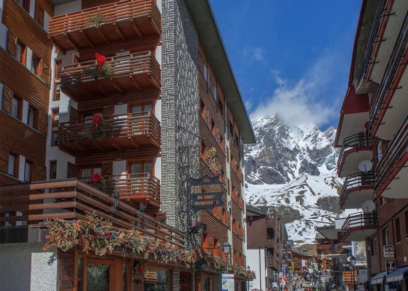 Valle d'Aosta Valtournenche Exterior Detail