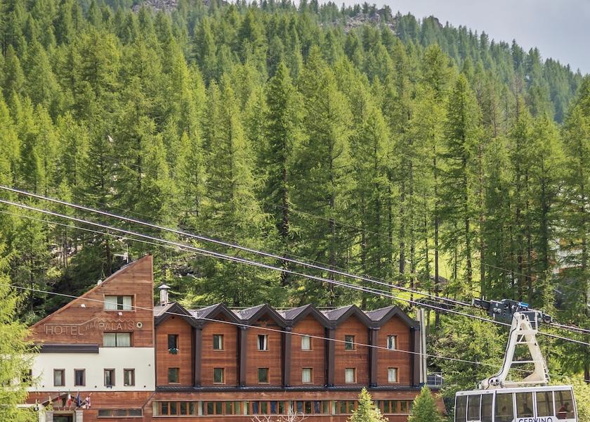 Valle d'Aosta Valtournenche Facade