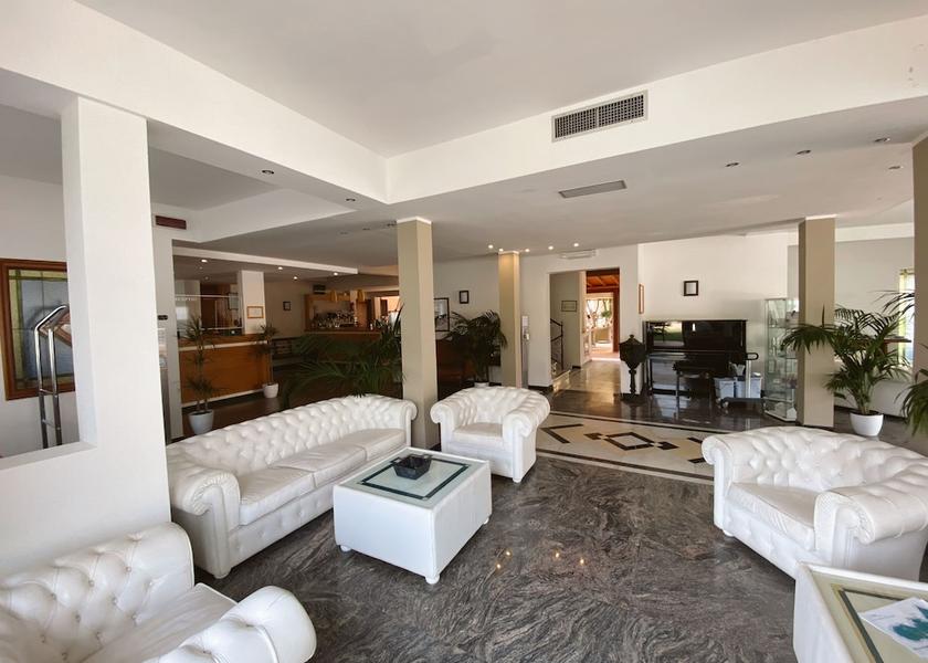 Tuscany Marciana Marina Reception