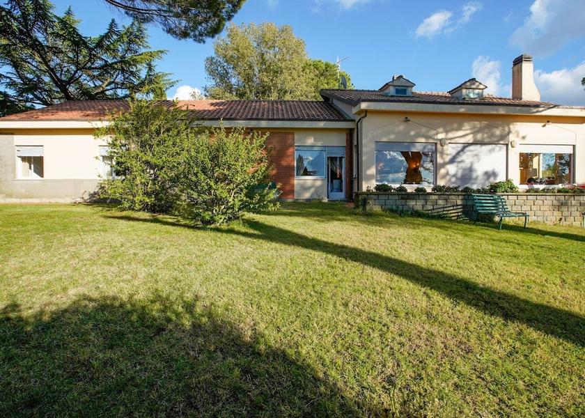 Lazio Montefiascone Exterior Detail