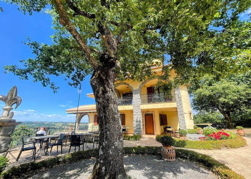 Lazio Montefiascone Property Grounds