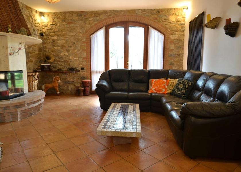 Tuscany Suvereto Living Area